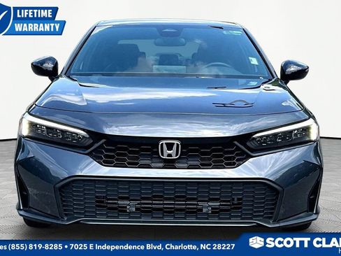 Used 2025 Honda Civic Sport image 2