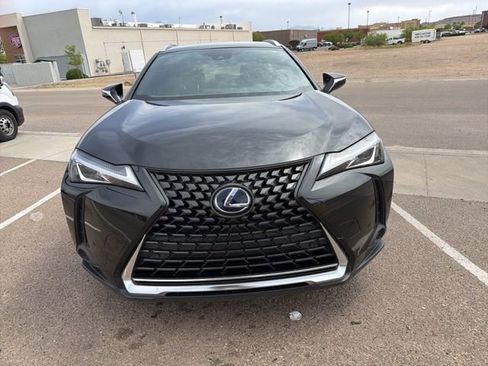 Used 2021 Lexus UX 250h w/ Accessory Package (Z1) image 6