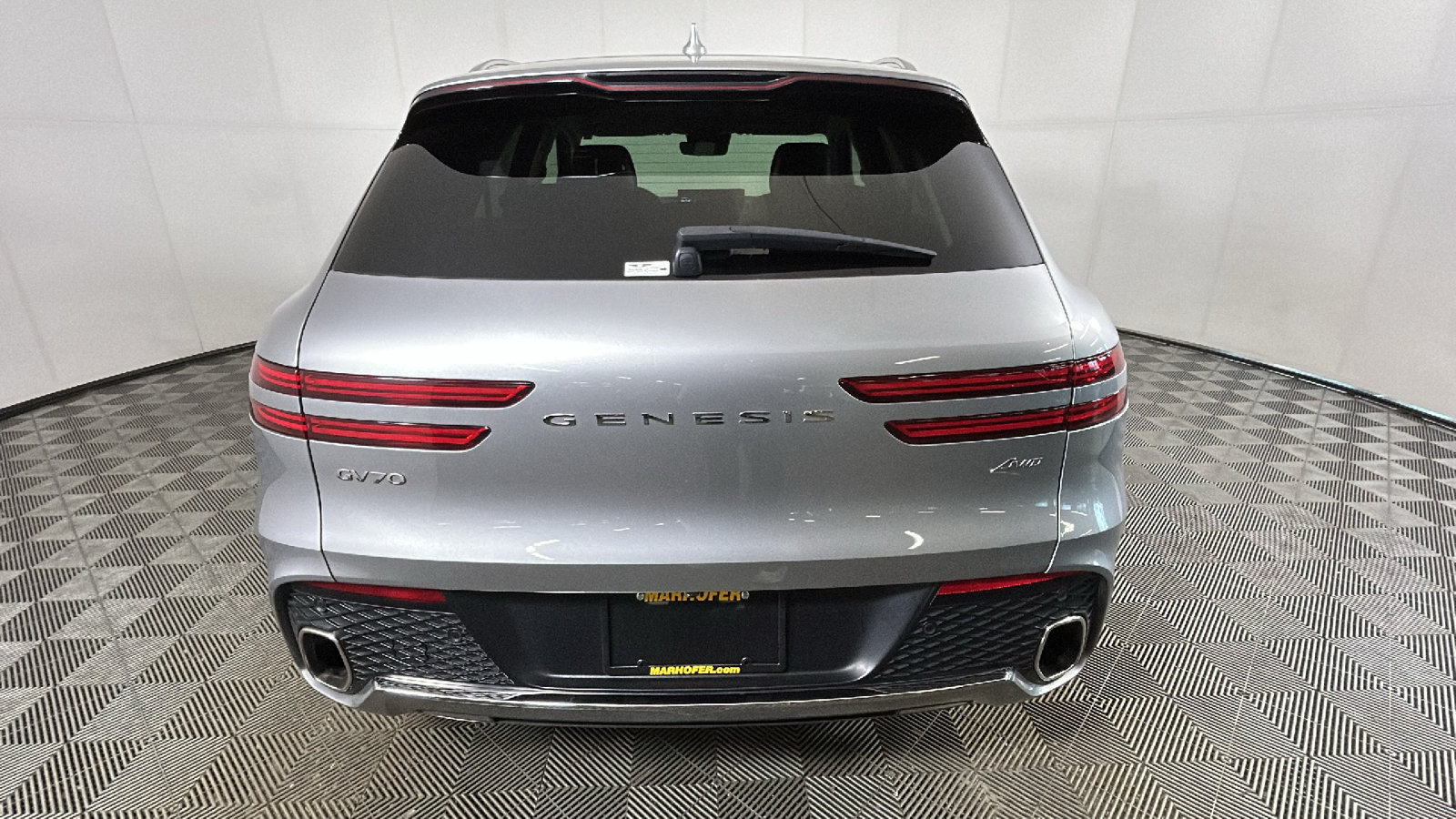 Used 2025 Genesis GV70 2.5T AWD/4WD image 5