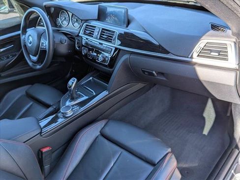 Used 2017 BMW 330i xDrive AWD/4WD image 23