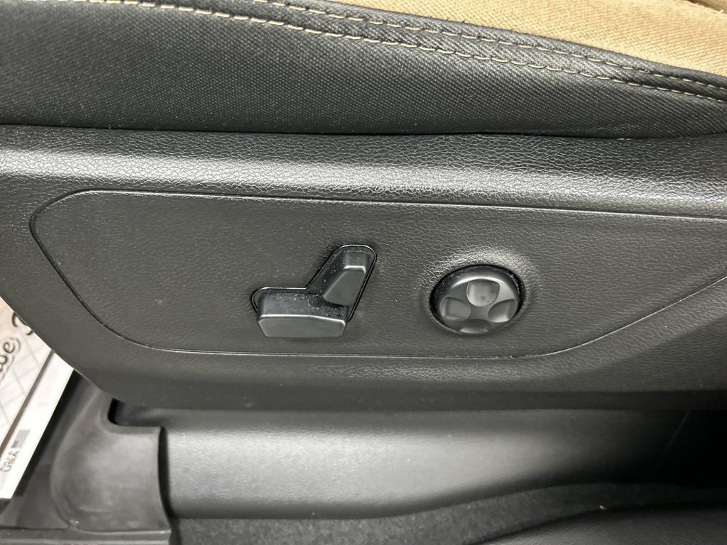 Used 2019 RAM 1500 Big Horn AWD/4WD image 10