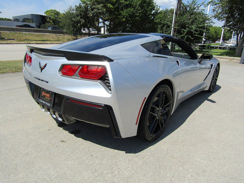 Used 2016 Chevrolet Corvette Stingray Coupe w/ 3LT Preferred Equipment Group RWD image 5