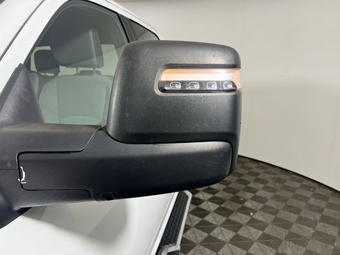 Used 2024 RAM 3500 Big Horn image 12