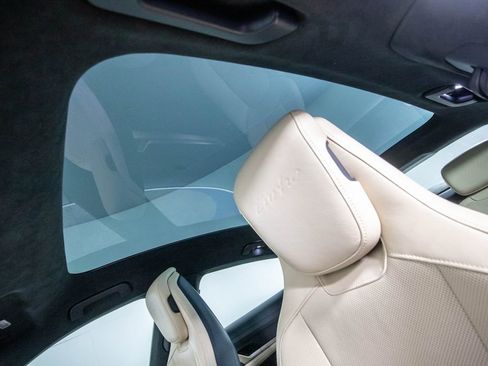 Used 2020 Porsche Taycan Turbo image 26