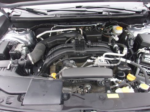 Used 2021 Subaru Crosstrek 2.0i Premium image 23