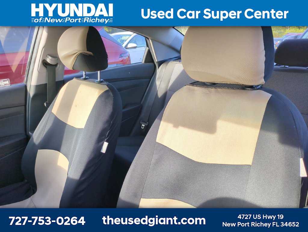 Used 2018 Hyundai Accent SE FWD image 3