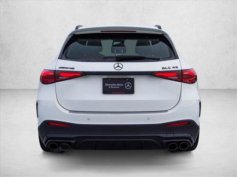Certified 2025 Mercedes-Benz GLC 43 AMG 4MATIC image 6