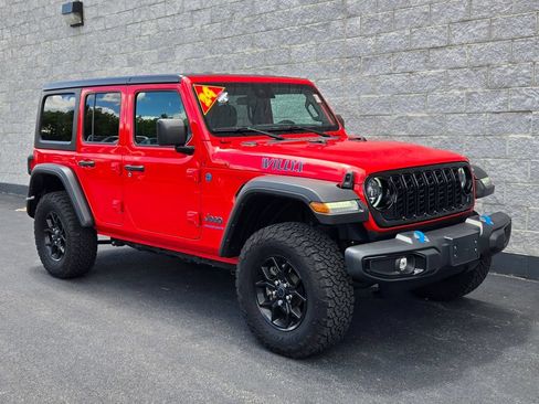 Used 2024 Jeep Wrangler Unlimited AWD/4WD image 7