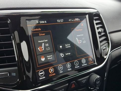 Used 2021 Jeep Grand Cherokee Limited image 18