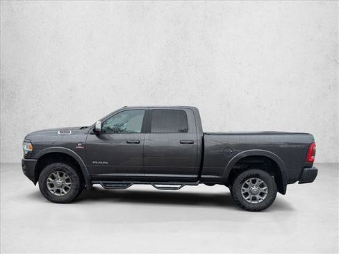 Used 2022 RAM 2500 Laramie AWD/4WD image 8