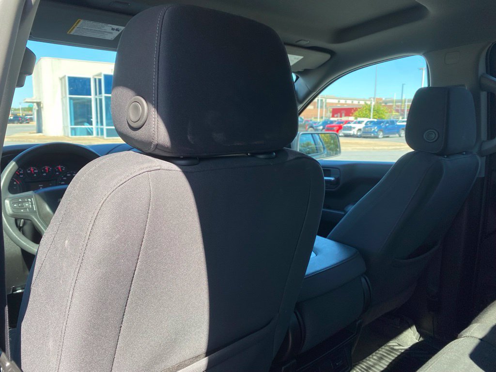 Used 2026 Chevrolet Silverado 1500 Custom RWD image 32