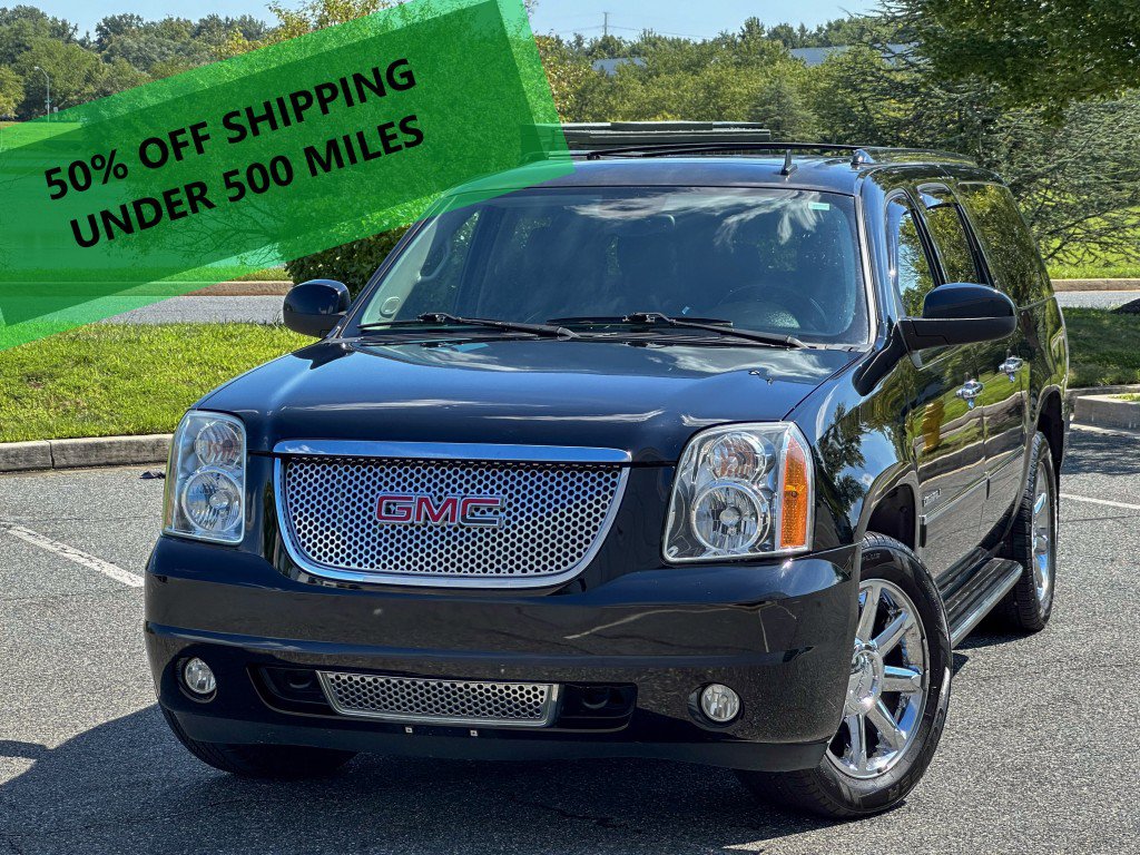 Used 2013 GMC Yukon XL Denali AWD/4WD image 1