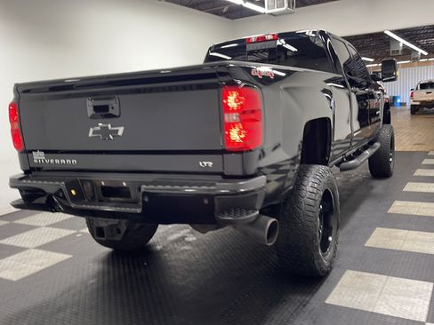 Used 2017 Chevrolet Silverado 2500 LTZ w/ Duramax Plus Package AWD/4WD image 17