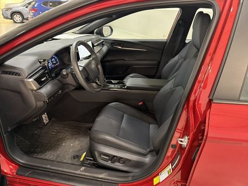 Used 2025 Toyota Camry XSE FWD image 6
