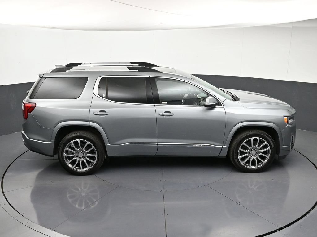 Used 2023 GMC Acadia Denali w/ Denali Technology Package AWD/4WD image 22