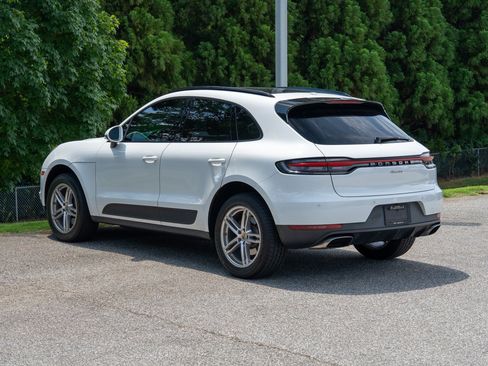 Used 2019 Porsche Macan AWD/4WD image 3