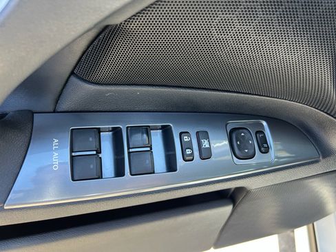 Used 2013 Lexus IS 350 w/ F-Sport Pkg w/Summer Tires RWD image 16