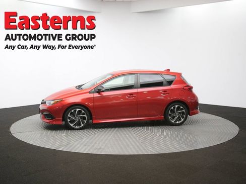 Used 2018 Toyota Corolla iM w/ Carpet Mat Package (TMS) image 56