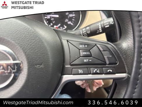 Used 2017 Nissan Rogue S image 14