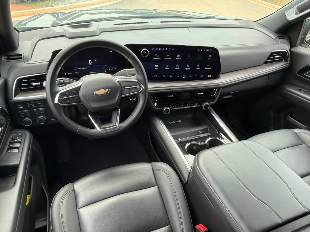 Used 2025 Chevrolet Tahoe LT AWD/4WD image 22