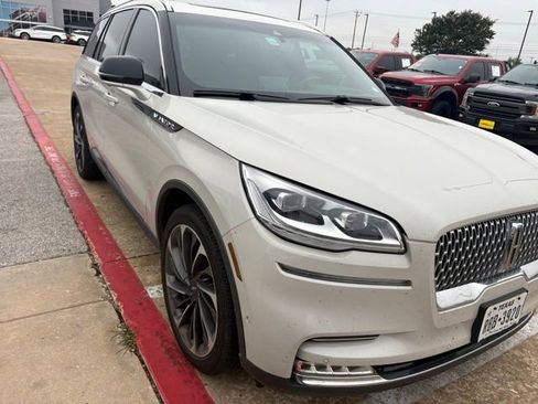 Used 2021 Lincoln Aviator Reserve w/ Equipment Group 202A AWD/4WD image 1