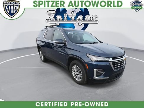 Used 2023 Chevrolet Traverse LT w/ LPO, Floor Liner Package AWD/4WD image 2