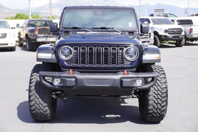 Used 2024 Jeep Wrangler Unlimited Rubicon AWD/4WD image 7