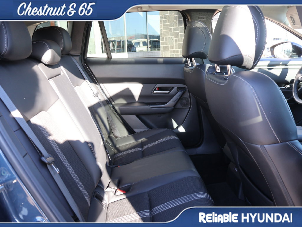 Used 2025 MAZDA CX-50 AWD 2.5 S w/ Premium Package image 12