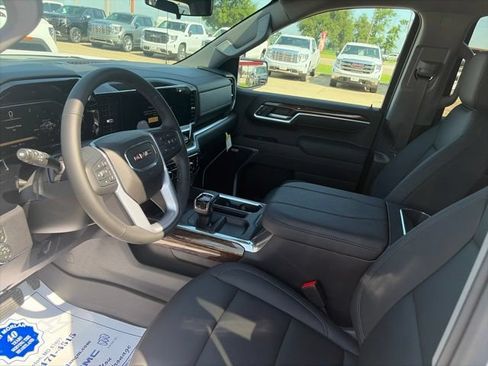 New 2026 GMC Sierra 1500 Elevation w/ Elevation Premium Package AWD/4WD image 16