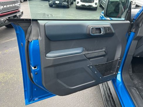 New 2026 Ford Bronco Heritage Edition AWD/4WD image 12