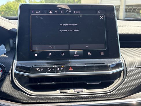 New 2026 Jeep Compass Latitude AWD/4WD image 4