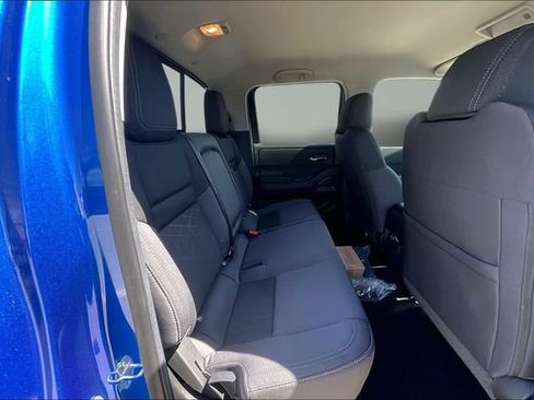 New 2026 Nissan Frontier SV w/ Tow Package AWD/4WD image 9