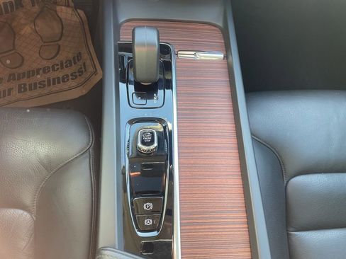 Certified 2023 Volvo S60 B5 Plus w/ Climate Package image 36