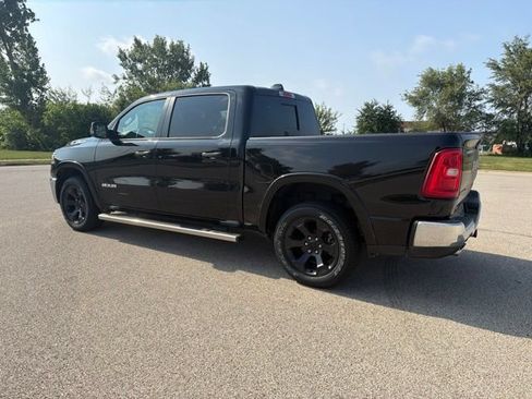 Used 2025 RAM 1500 Big Horn AWD/4WD image 2