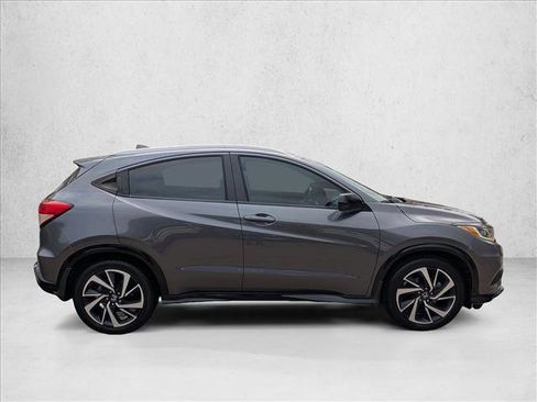 Used 2019 Honda HR-V Sport image 4