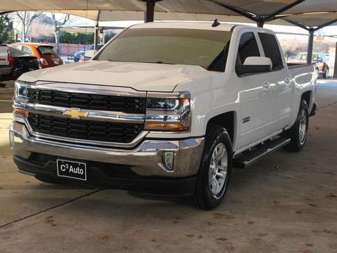 Used 2017 Chevrolet Silverado 1500 LT w/ Texas Edition image 3