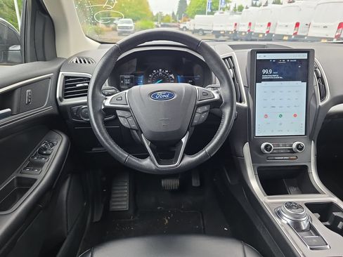 Used 2024 Ford Edge SEL AWD/4WD image 8