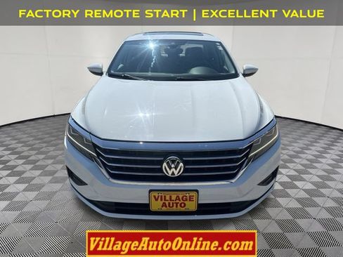 Used 2022 Volkswagen Passat 2.0T SE FWD image 6