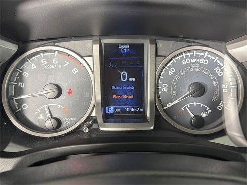 Used 2018 Toyota Tacoma SR5 image 26