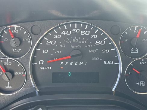 New 2025 Chevrolet Express 2500 w/ Enhanced Convenience Package image 26