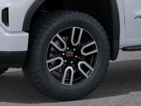 New 2026 GMC Sierra 1500 AT4 w/ AT4 Premium Package AWD/4WD image 9