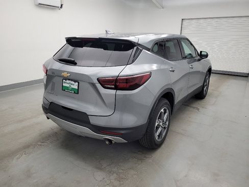 Used 2023 Chevrolet Blazer LT AWD/4WD image 9