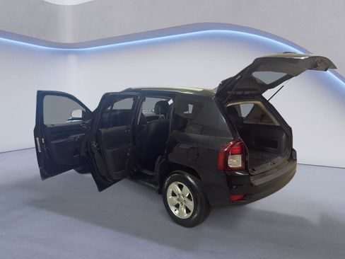 Used 2016 Jeep Compass Sport FWD image 11