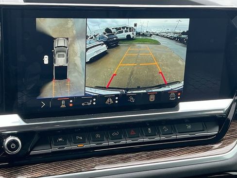 New 2026 GMC Sierra 1500 Elevation w/ Elevation Premium Package AWD/4WD image 9