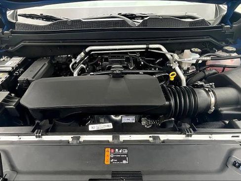 New 2026 GMC Canyon Elevation w/ Convenience Package image 10