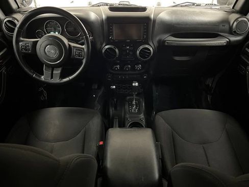 Used 2015 Jeep Wrangler Unlimited Sport w/ Quick Order Package 24S AWD/4WD image 22