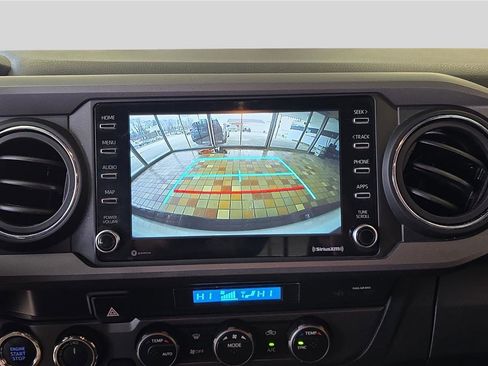 Used 2023 Toyota Tacoma TRD Off-Road image 18