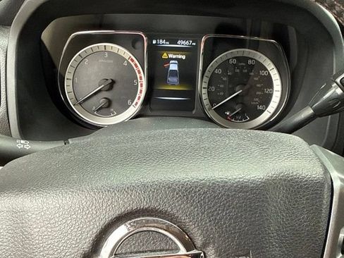 Used 2016 Nissan Titan Platinum Reserve AWD/4WD image 9