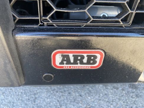 Used 2016 Land Rover LR4 HSE Silver Edition image 14