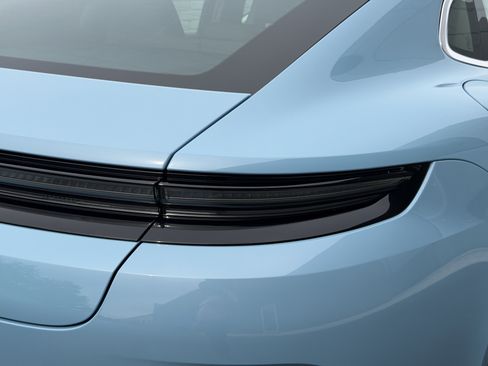 New 2026 Porsche Panamera 4 AWD/4WD image 13